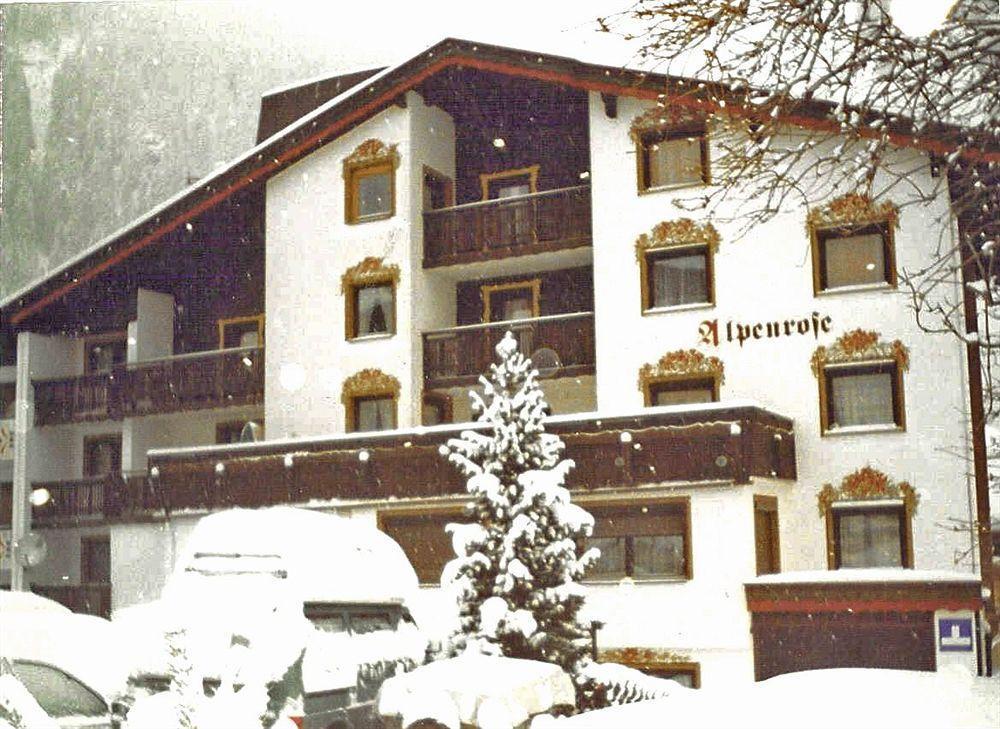 Hotel Garni Alpenrose Ischgl Esterno foto
