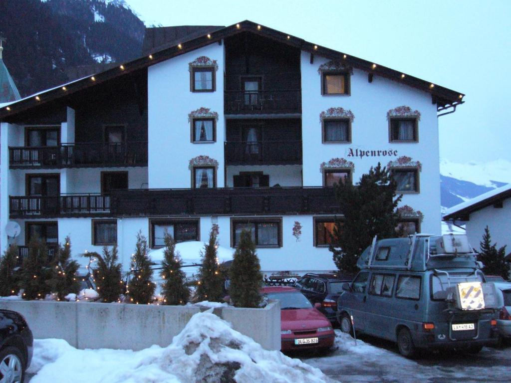 Hotel Garni Alpenrose Ischgl Esterno foto