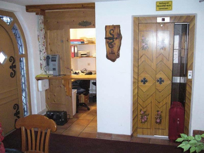 Hotel Garni Alpenrose Ischgl Esterno foto