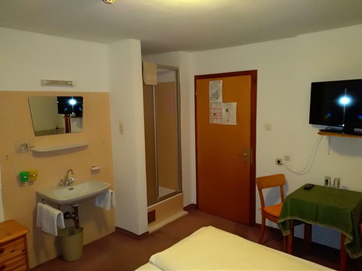 Hotel Garni Alpenrose Ischgl Esterno foto
