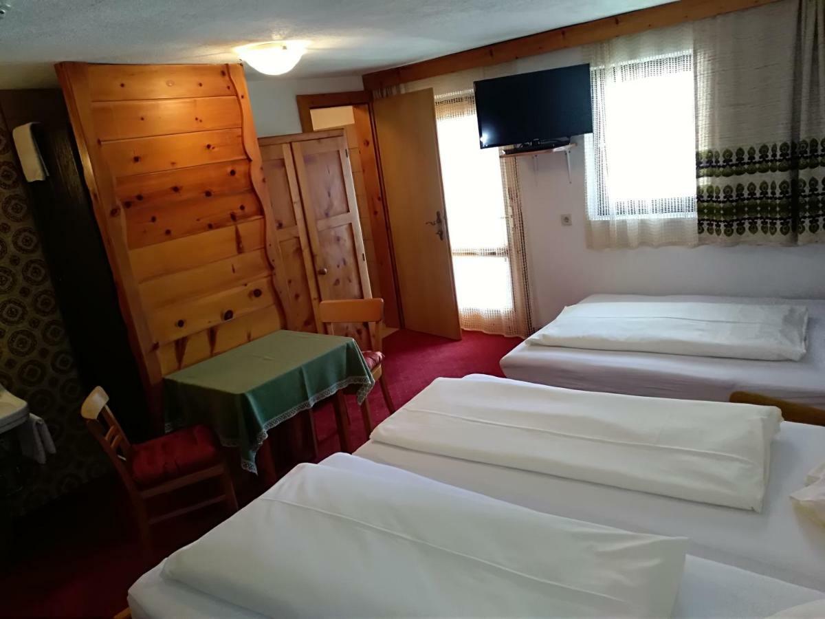Hotel Garni Alpenrose Ischgl Esterno foto